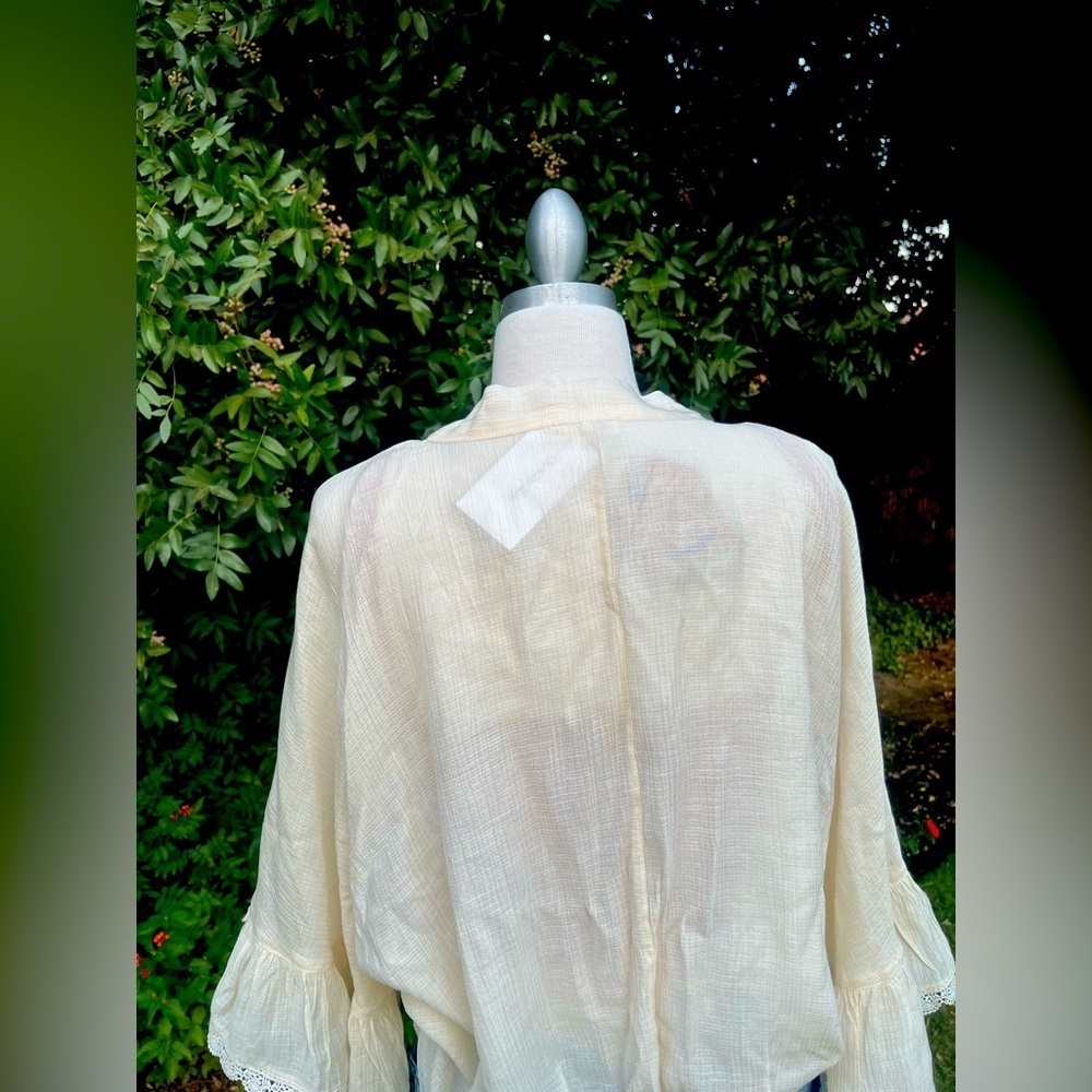 NWT- Kori Light Cream Sheer Kimono - Picture 5 of 7